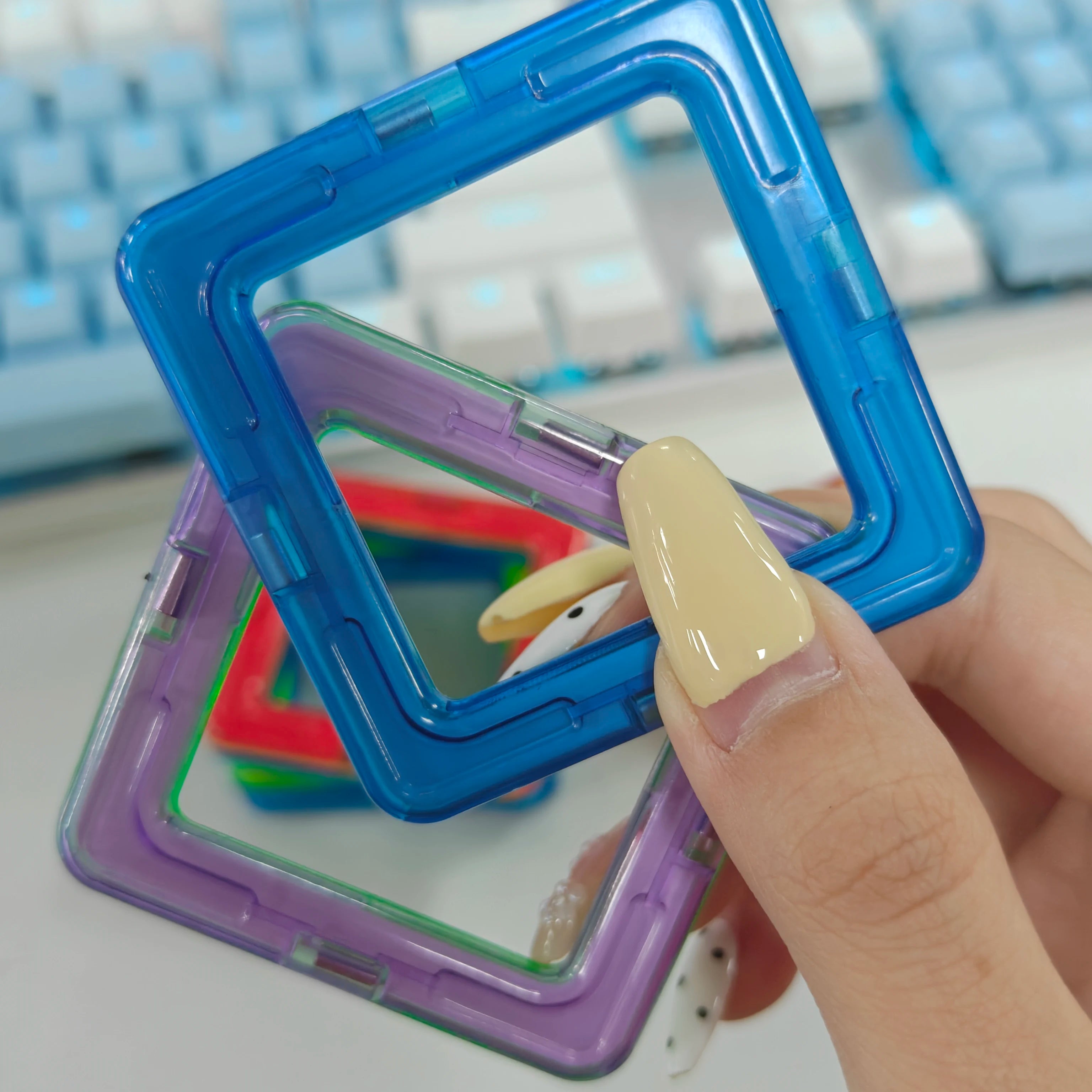 Magnetic Building Tiles